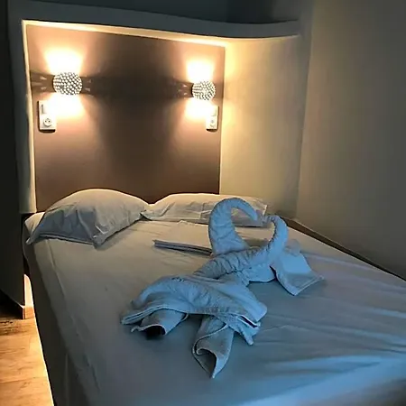 Afrodite Otel 2*