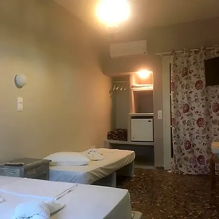 Otel Afrodite Istérnia